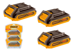 Tres baterías de ion-litio Ingco FBLI20011 de 20 V y 2,0 Ah del kit COSLI240311