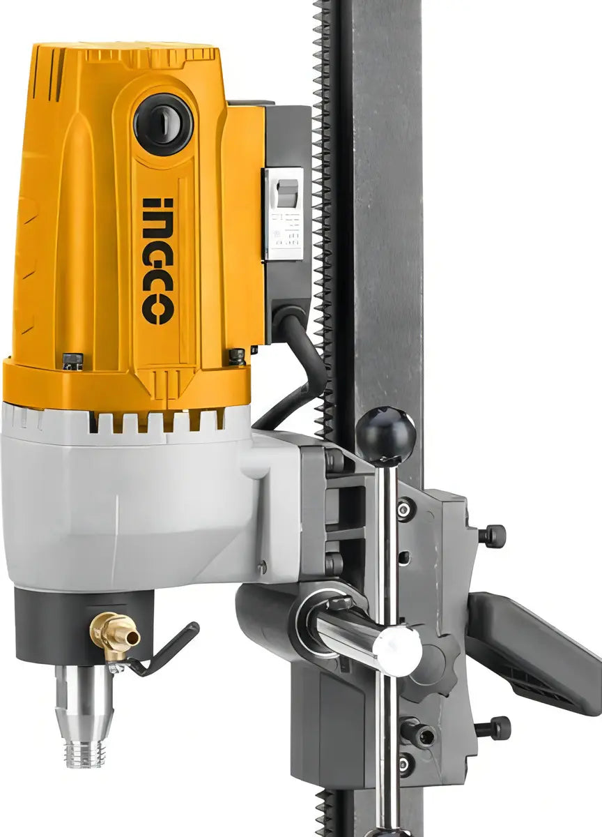 Motor de la perforadora diamantada Ingco DDM28001 de 2.800 W
