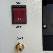 Interruptor de encendido y conexión de gas de la soldadora Booniga MIG3008A
